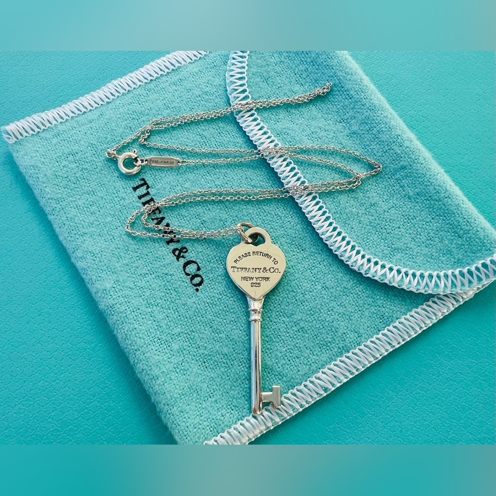 Return To Tiffany Heart Key Necklace
